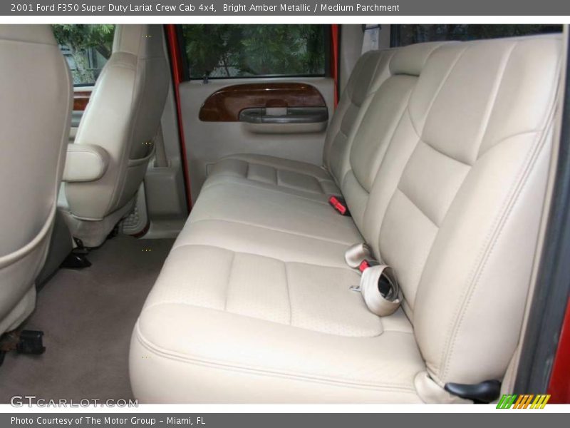 Bright Amber Metallic / Medium Parchment 2001 Ford F350 Super Duty Lariat Crew Cab 4x4
