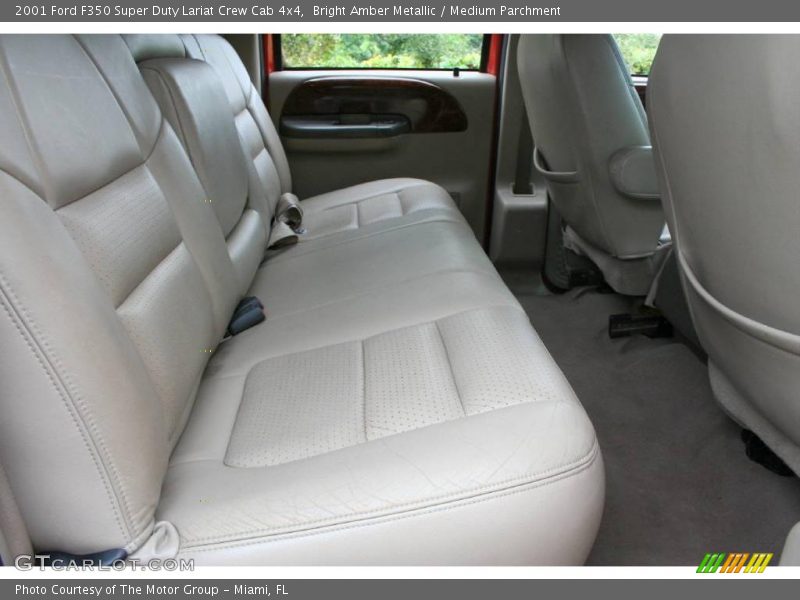Bright Amber Metallic / Medium Parchment 2001 Ford F350 Super Duty Lariat Crew Cab 4x4