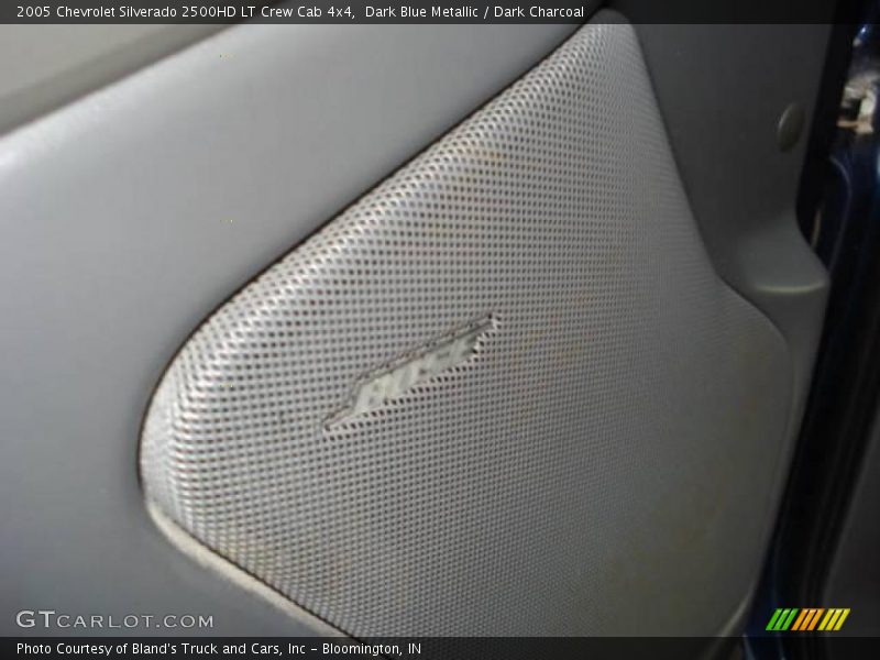 Dark Blue Metallic / Dark Charcoal 2005 Chevrolet Silverado 2500HD LT Crew Cab 4x4