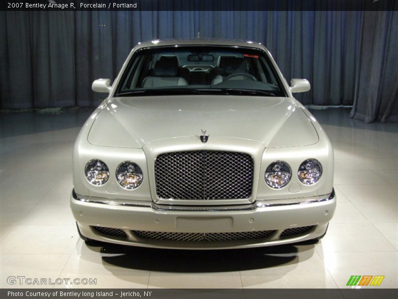 Porcelain / Portland 2007 Bentley Arnage R