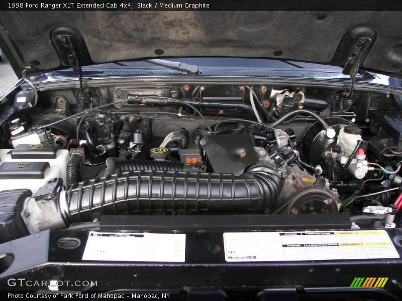 Black / Medium Graphite 1998 Ford Ranger XLT Extended Cab 4x4