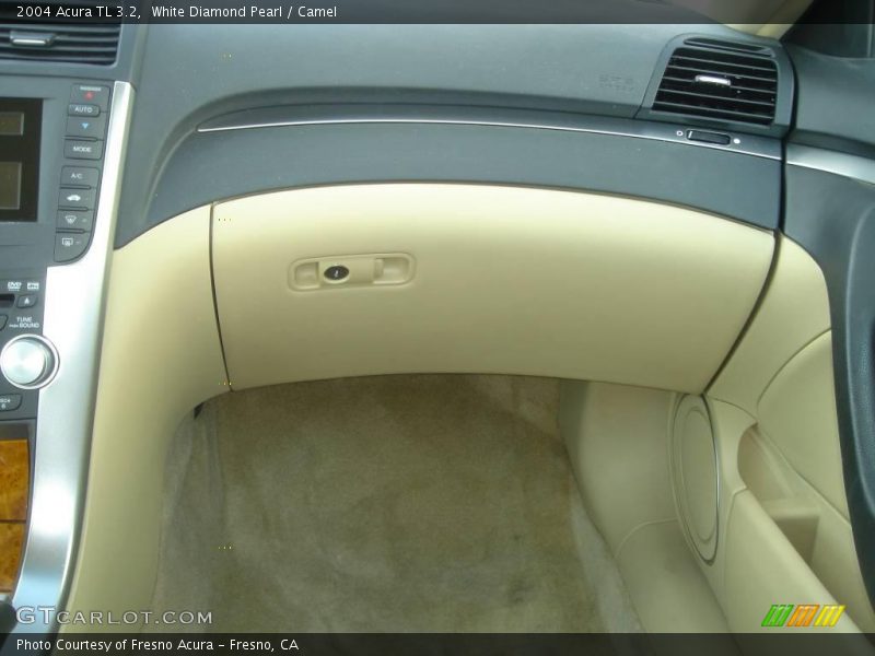 White Diamond Pearl / Camel 2004 Acura TL 3.2
