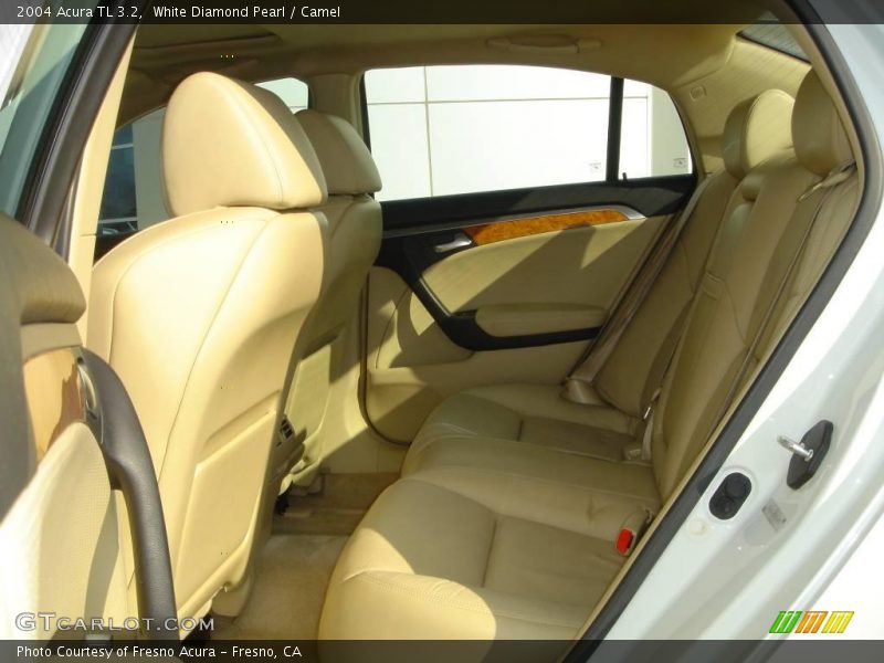 White Diamond Pearl / Camel 2004 Acura TL 3.2