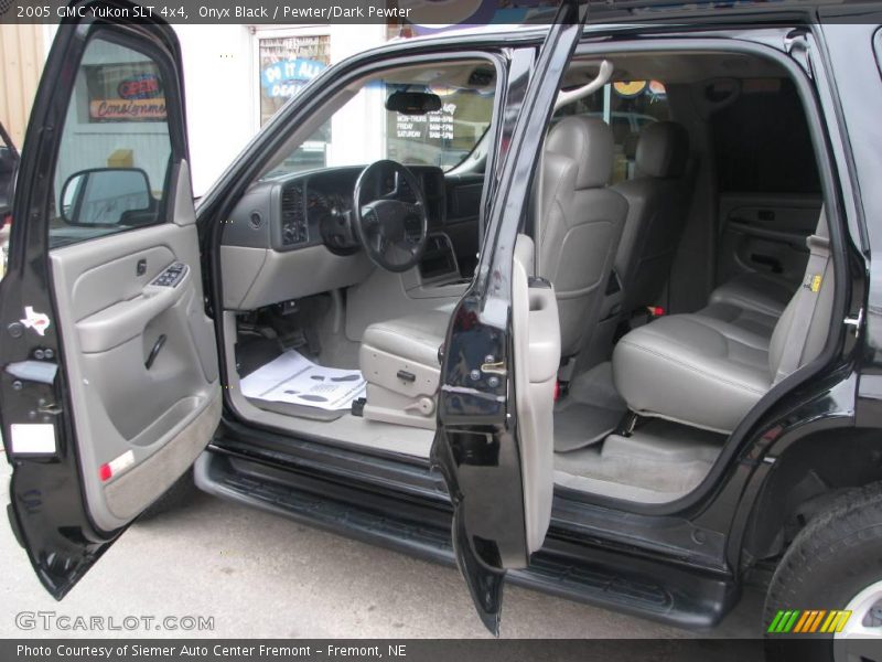 Onyx Black / Pewter/Dark Pewter 2005 GMC Yukon SLT 4x4