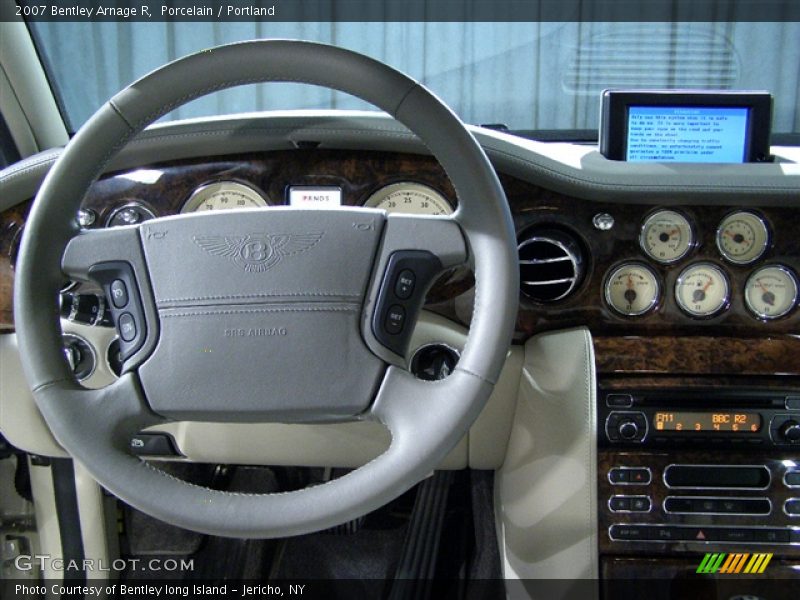 Porcelain / Portland 2007 Bentley Arnage R