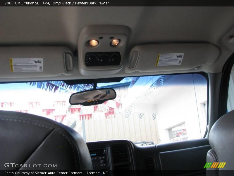 Onyx Black / Pewter/Dark Pewter 2005 GMC Yukon SLT 4x4