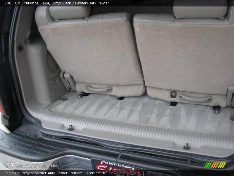 Onyx Black / Pewter/Dark Pewter 2005 GMC Yukon SLT 4x4