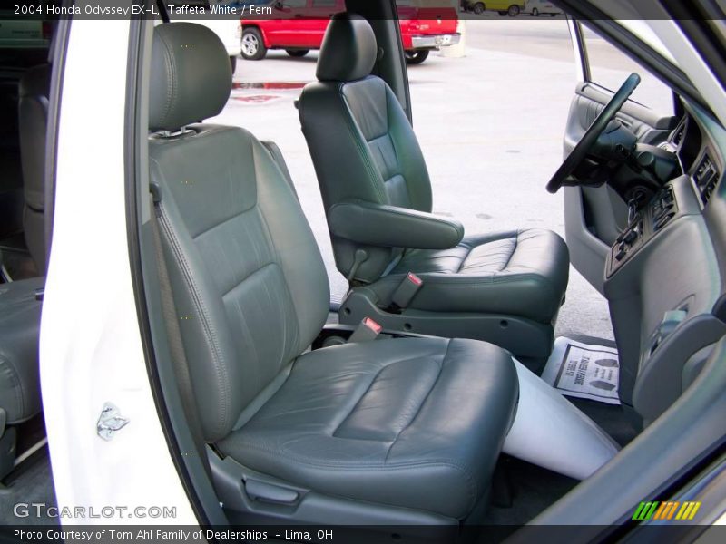 Taffeta White / Fern 2004 Honda Odyssey EX-L