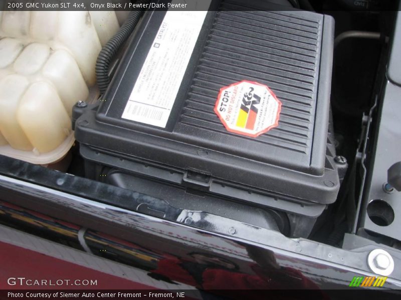 Onyx Black / Pewter/Dark Pewter 2005 GMC Yukon SLT 4x4