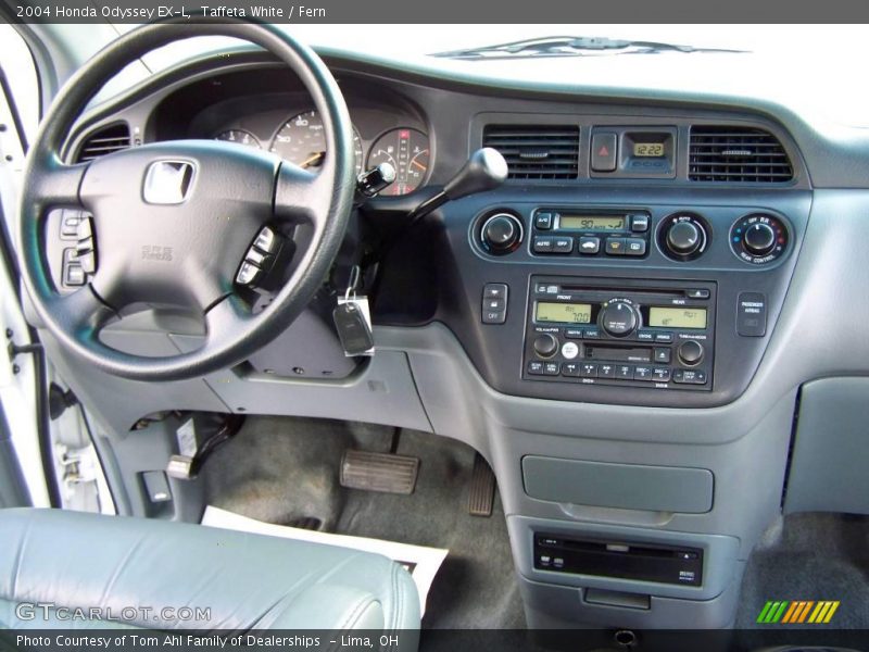 Taffeta White / Fern 2004 Honda Odyssey EX-L