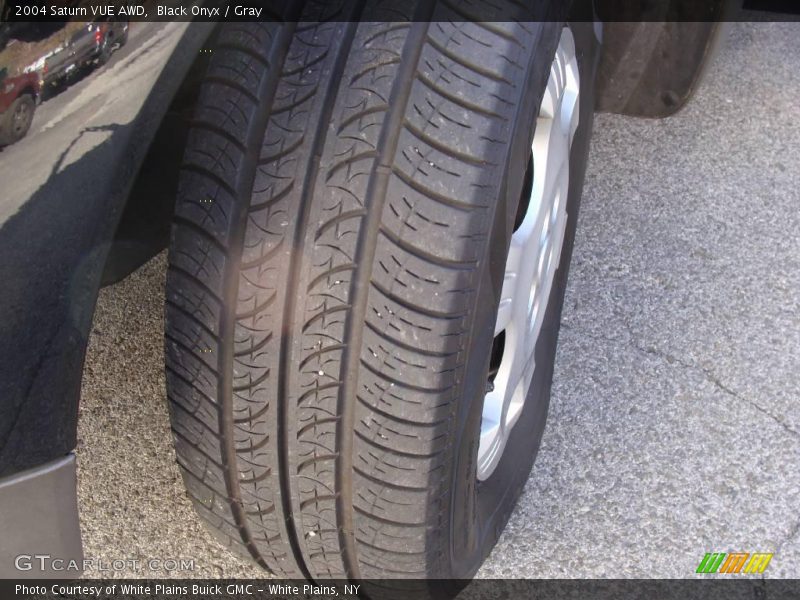 Black Onyx / Gray 2004 Saturn VUE AWD