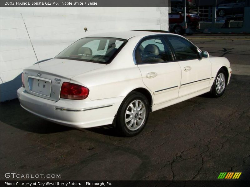 Noble White / Beige 2003 Hyundai Sonata GLS V6