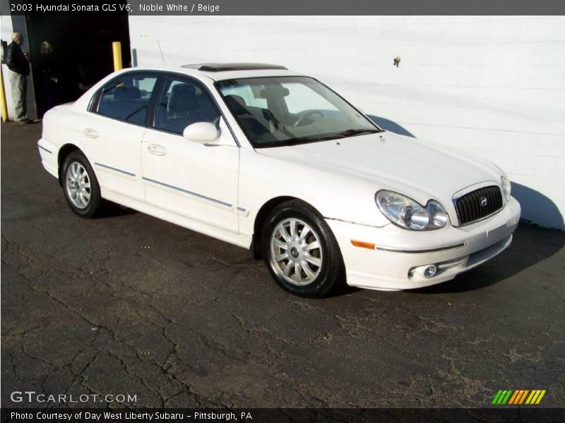 Noble White / Beige 2003 Hyundai Sonata GLS V6