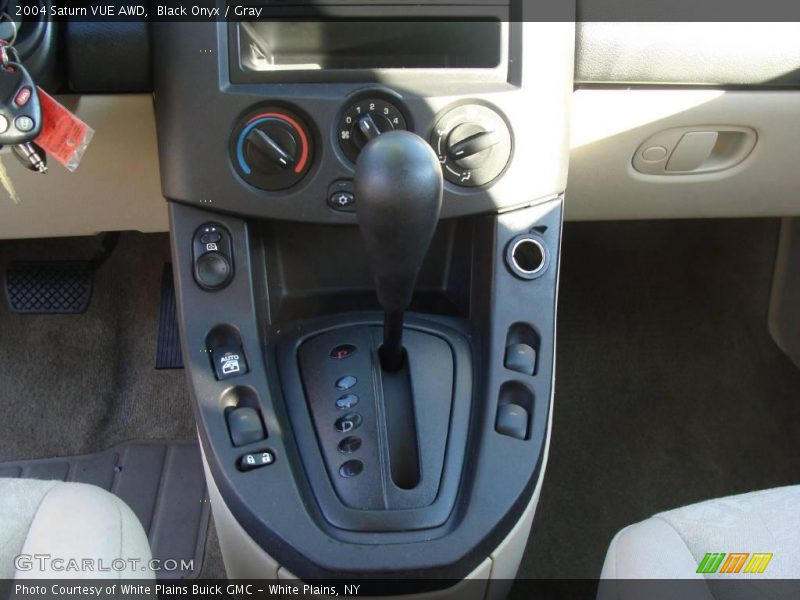 Black Onyx / Gray 2004 Saturn VUE AWD