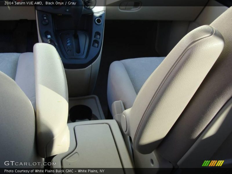 Black Onyx / Gray 2004 Saturn VUE AWD