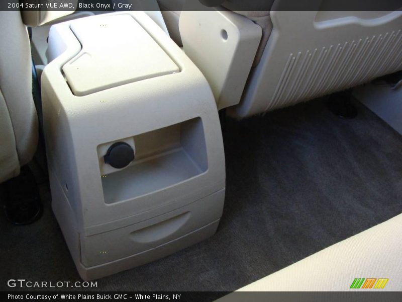 Black Onyx / Gray 2004 Saturn VUE AWD