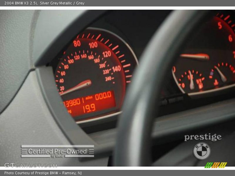 Silver Grey Metallic / Grey 2004 BMW X3 2.5i