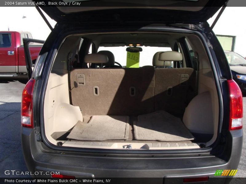 Black Onyx / Gray 2004 Saturn VUE AWD