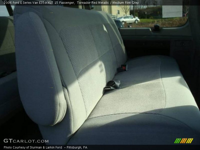 Toreador Red Metallic / Medium Flint Grey 2006 Ford E Series Van E350 XLT 15 Passenger