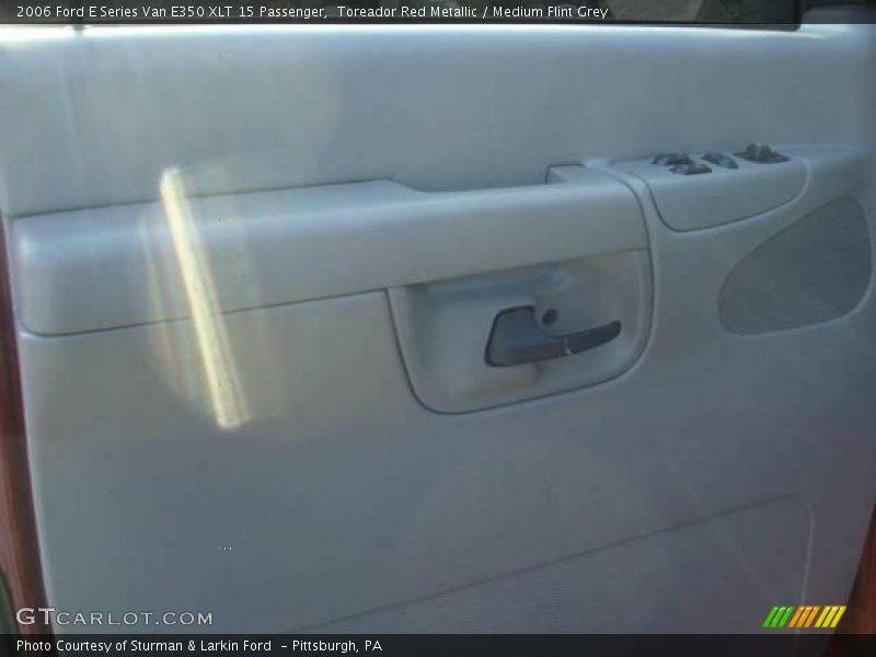 Toreador Red Metallic / Medium Flint Grey 2006 Ford E Series Van E350 XLT 15 Passenger
