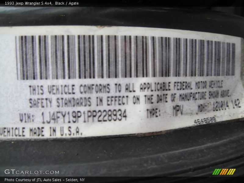 Black / Agate 1993 Jeep Wrangler S 4x4