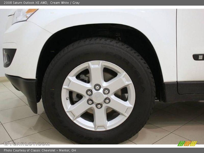 Cream White / Gray 2008 Saturn Outlook XE AWD