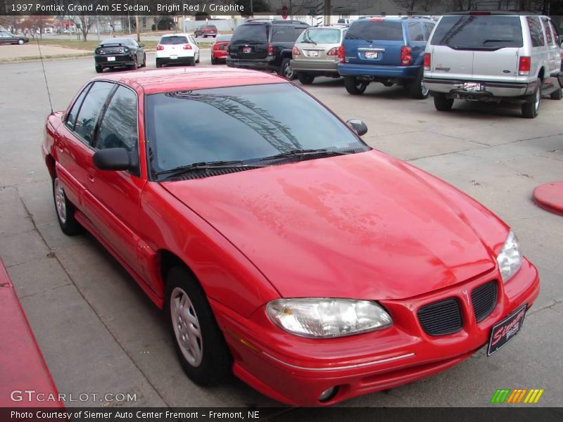 Bright Red / Graphite 1997 Pontiac Grand Am SE Sedan