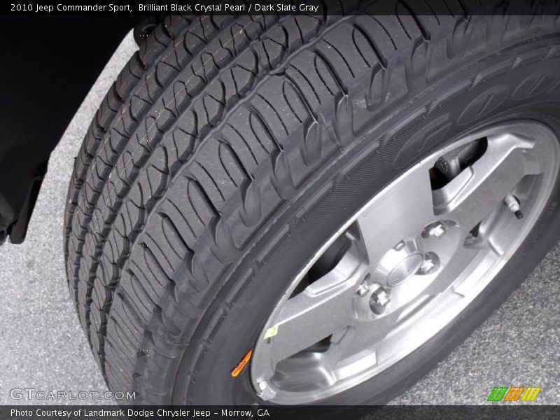 Brilliant Black Crystal Pearl / Dark Slate Gray 2010 Jeep Commander Sport