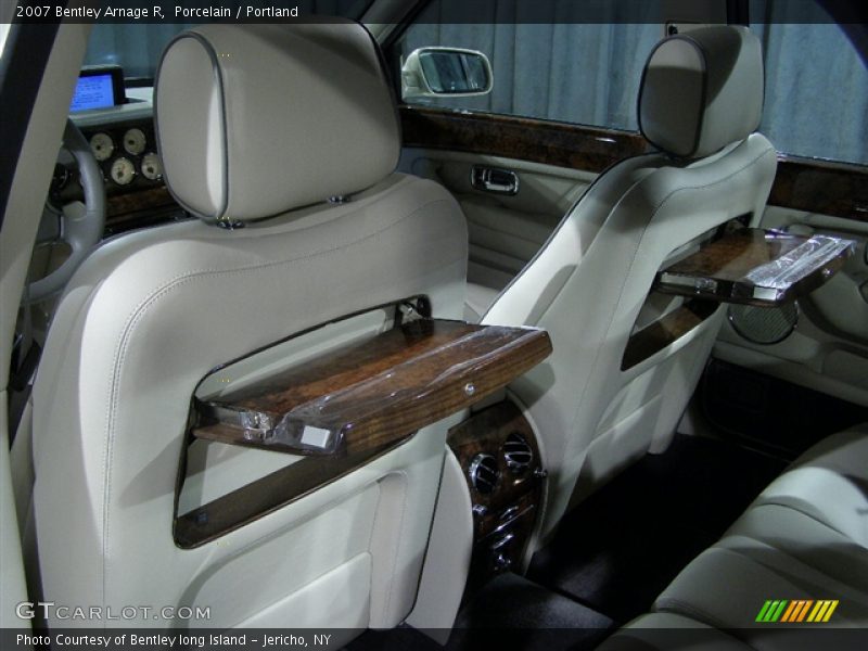 Porcelain / Portland 2007 Bentley Arnage R