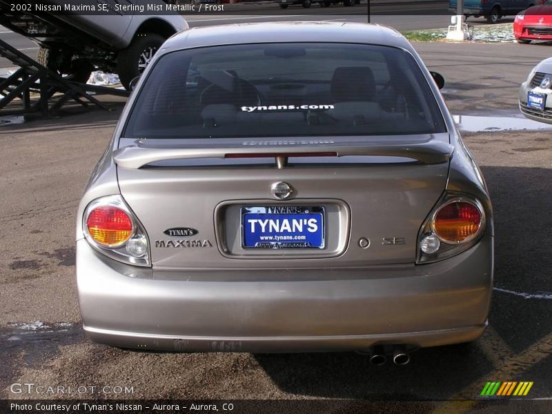 Sterling Mist Metallic / Frost 2002 Nissan Maxima SE