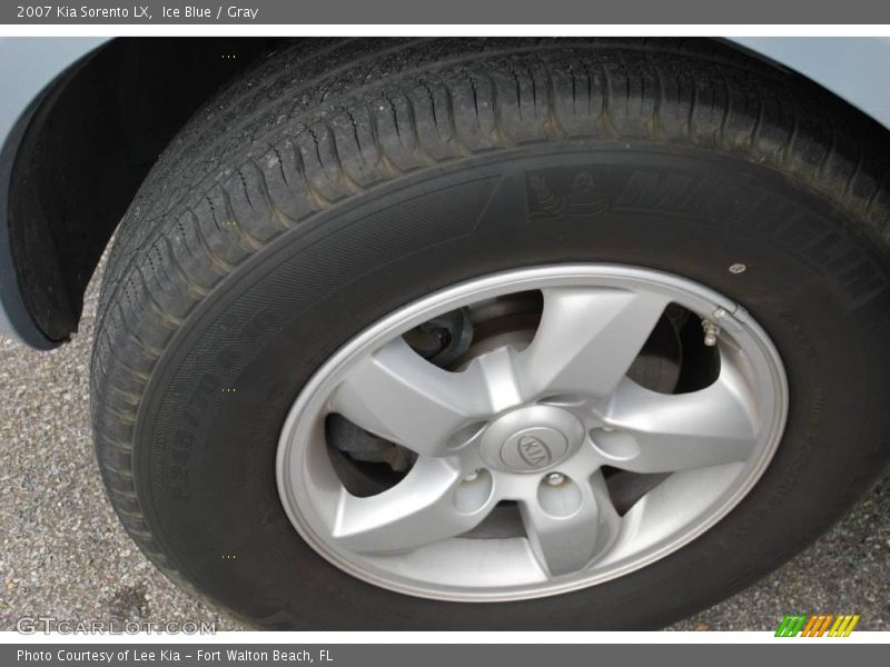 Ice Blue / Gray 2007 Kia Sorento LX