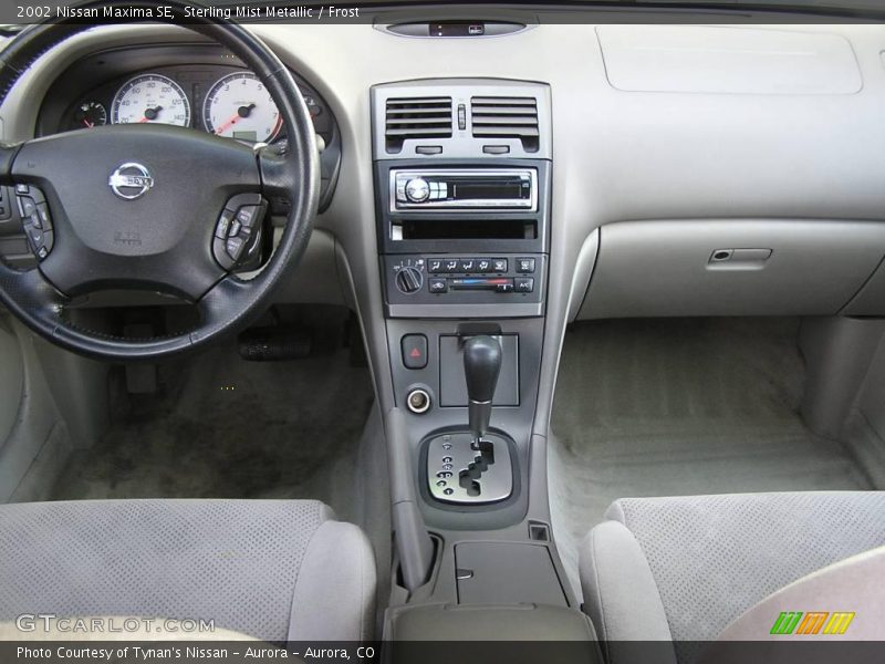 Sterling Mist Metallic / Frost 2002 Nissan Maxima SE