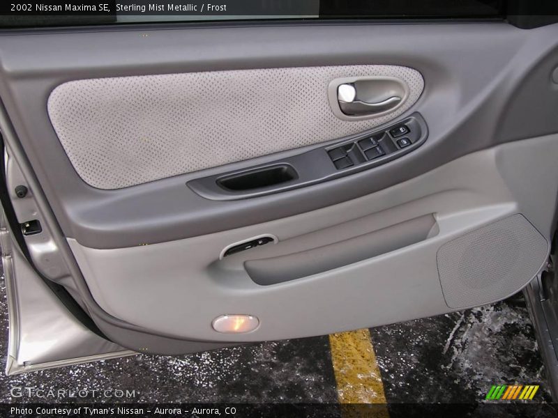 Sterling Mist Metallic / Frost 2002 Nissan Maxima SE