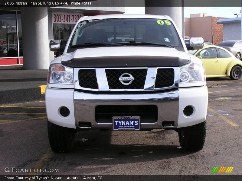White / Steel 2005 Nissan Titan SE King Cab 4x4