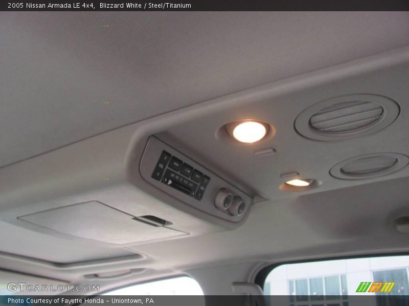 Blizzard White / Steel/Titanium 2005 Nissan Armada LE 4x4