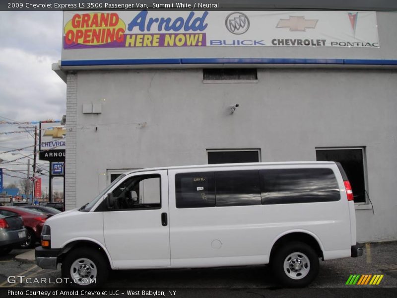 Summit White / Neutral 2009 Chevrolet Express LS 3500 Passenger Van