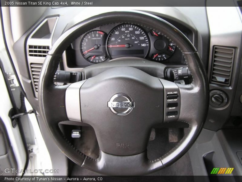 White / Steel 2005 Nissan Titan SE King Cab 4x4