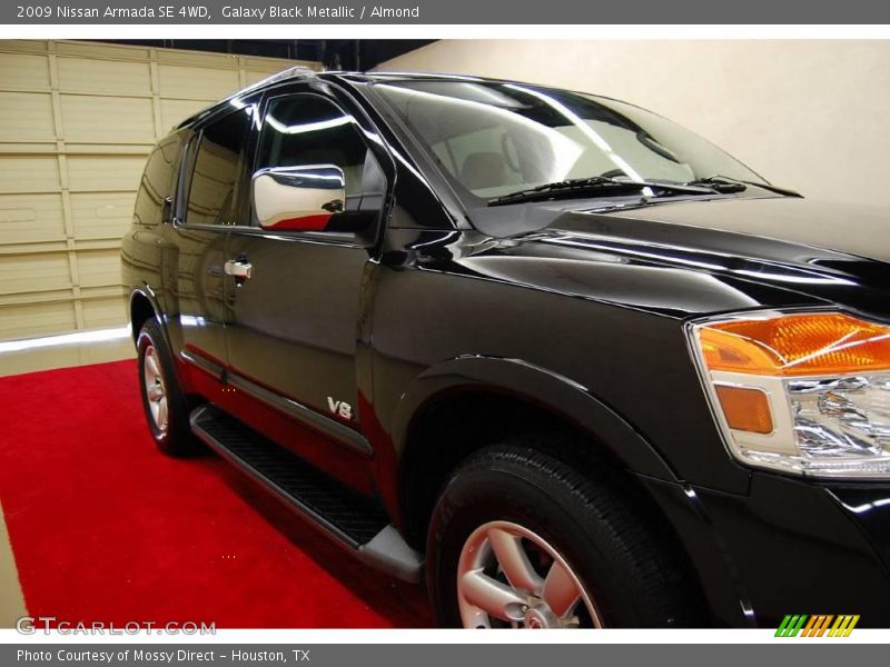 Galaxy Black Metallic / Almond 2009 Nissan Armada SE 4WD