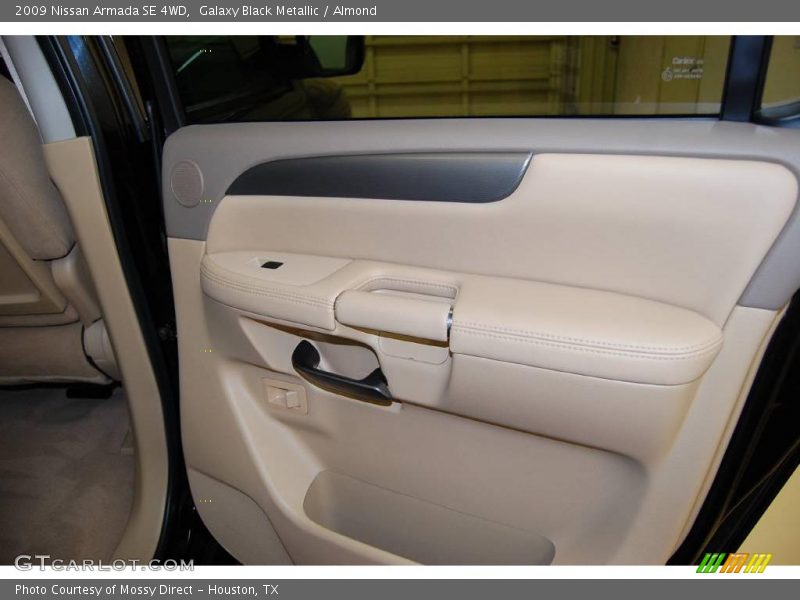 Galaxy Black Metallic / Almond 2009 Nissan Armada SE 4WD