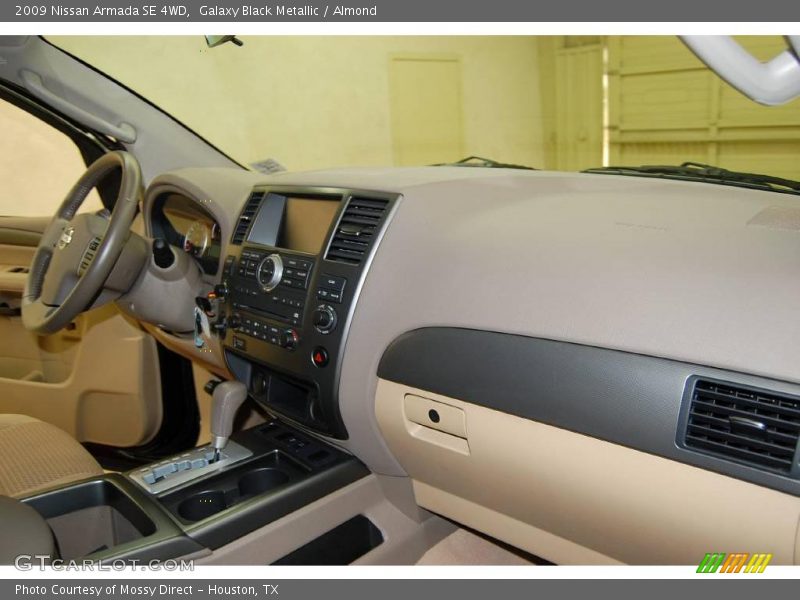 Galaxy Black Metallic / Almond 2009 Nissan Armada SE 4WD