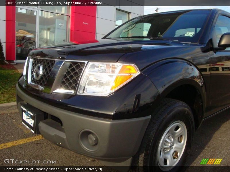 Super Black / Graphite 2006 Nissan Frontier XE King Cab