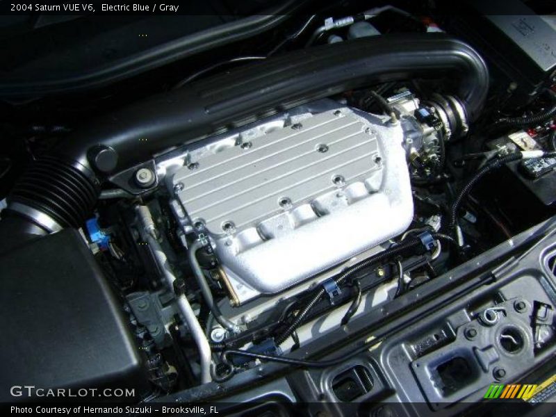 Electric Blue / Gray 2004 Saturn VUE V6