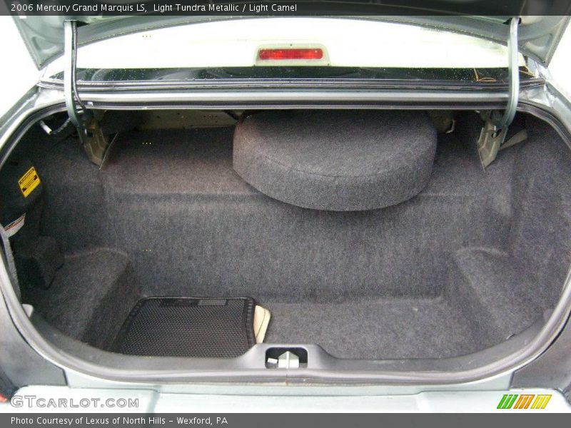 Light Tundra Metallic / Light Camel 2006 Mercury Grand Marquis LS