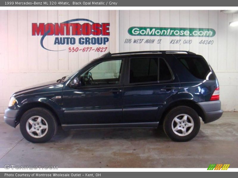 Black Opal Metallic / Grey 1999 Mercedes-Benz ML 320 4Matic