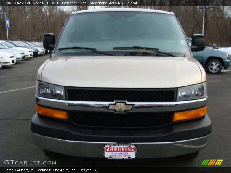 Sandstone Metallic / Neutral 2005 Chevrolet Express 3500 15 Passenger Van