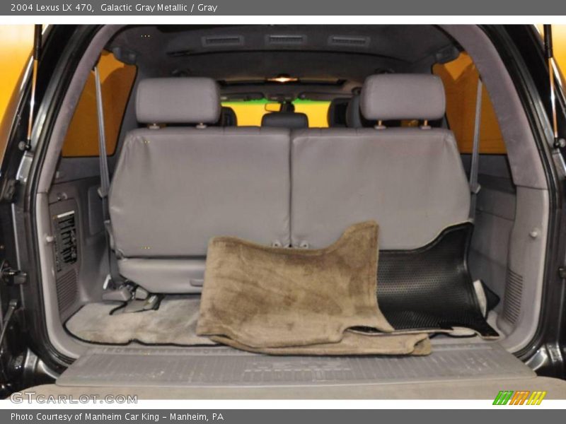 Galactic Gray Metallic / Gray 2004 Lexus LX 470