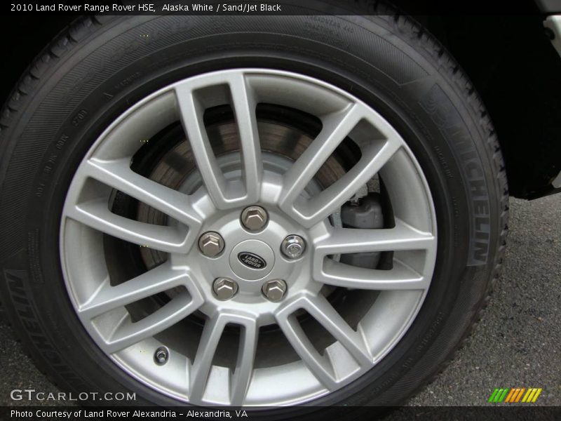 Alaska White / Sand/Jet Black 2010 Land Rover Range Rover HSE