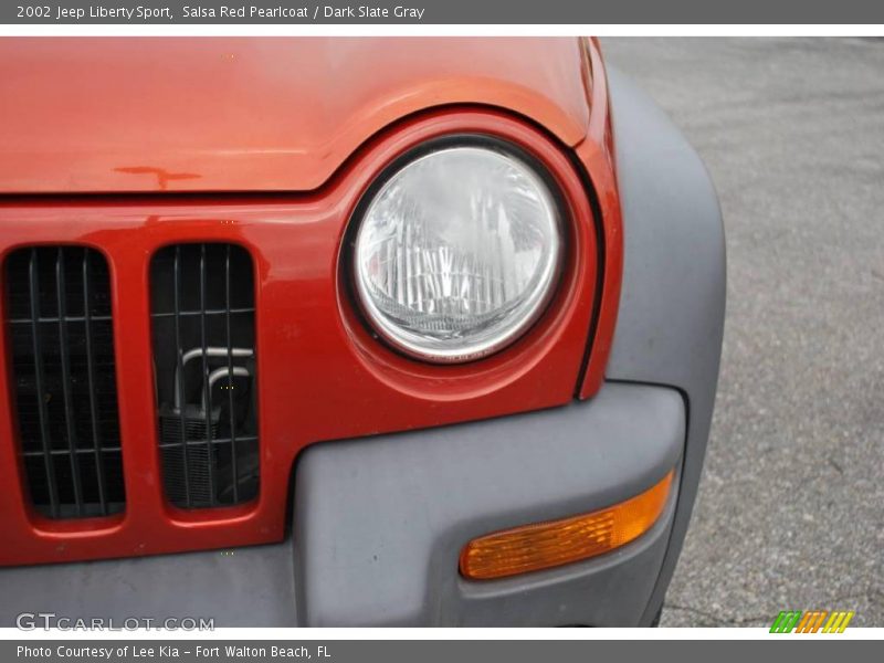 Salsa Red Pearlcoat / Dark Slate Gray 2002 Jeep Liberty Sport