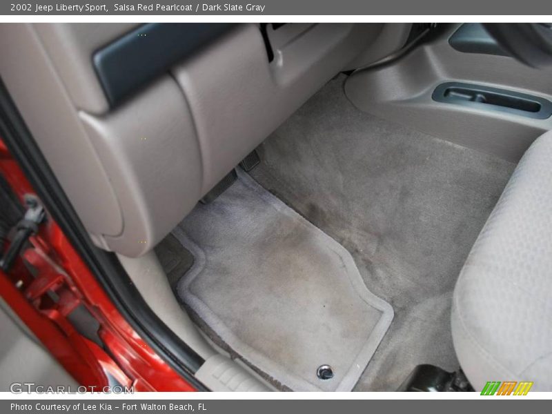 Salsa Red Pearlcoat / Dark Slate Gray 2002 Jeep Liberty Sport