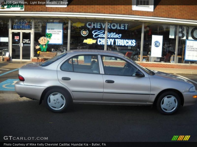 Light Beige Metallic / Beige 1995 Geo Prizm